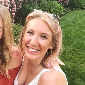 Meet your Posher, Jillian